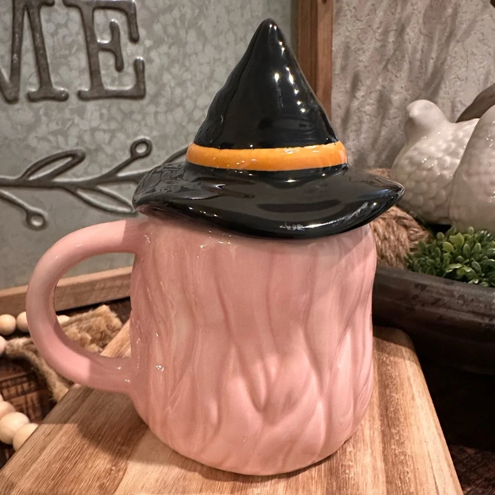 Hyde & EEK Boutique Halloween 8 fl oz Figural Mini Witch Mug with Lid  2025